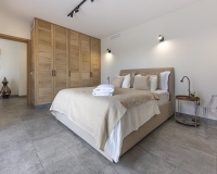 Resale - Villa - Marbella - Elviria
