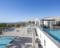 Resale - Villa - Marbella - Elviria