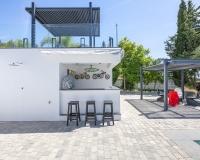 Resale - Villa - Marbella - Elviria