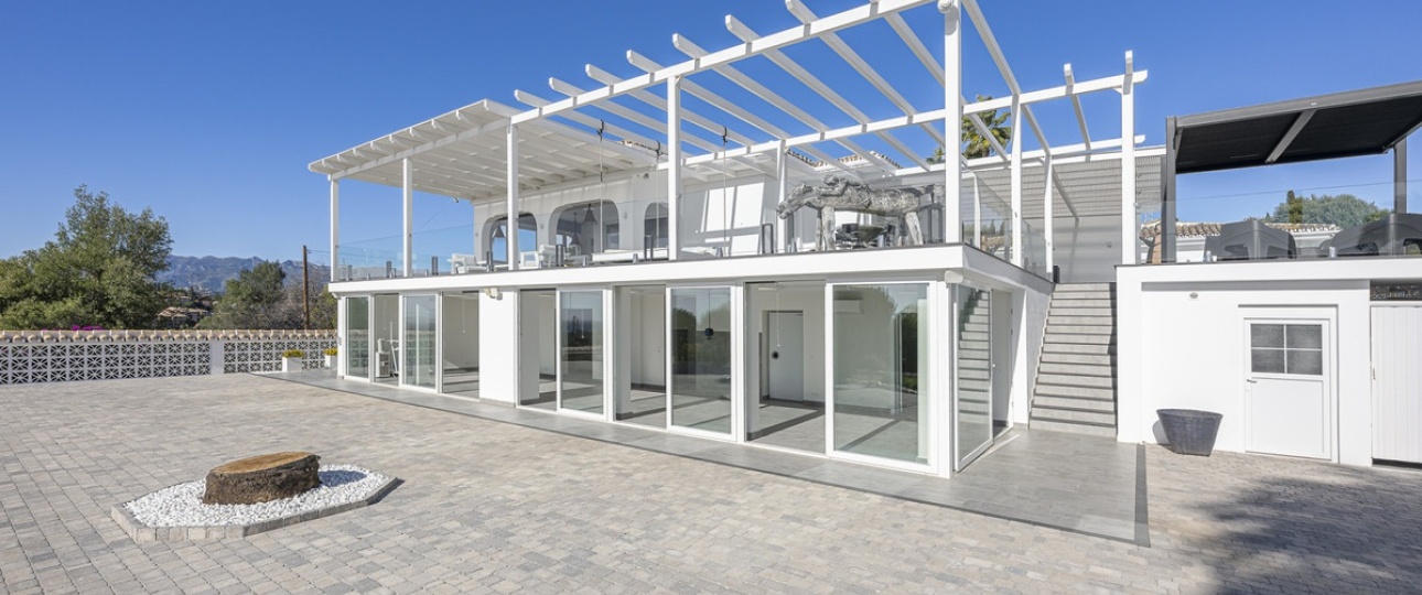 Resale - Villa - Marbella - Elviria