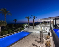 Resale - Villa - Marbella - Elviria
