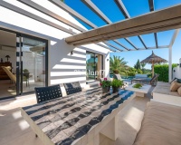 Resale - Villa - Marbella - Elviria