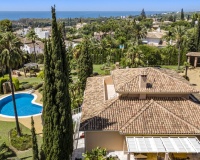 Resale - Villa - Marbella - Elviria