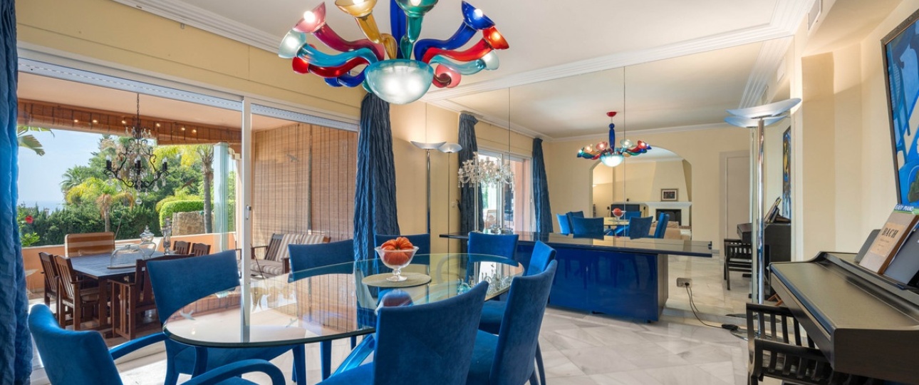 Resale - Villa - Marbella - Elviria