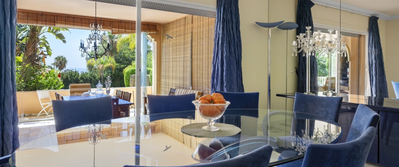 Resale - Villa - Marbella - Elviria