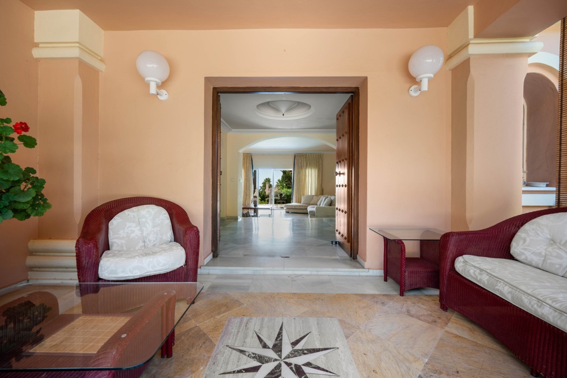 Resale - Villa - Marbella - Elviria