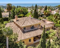 Resale - Villa - Marbella - Elviria