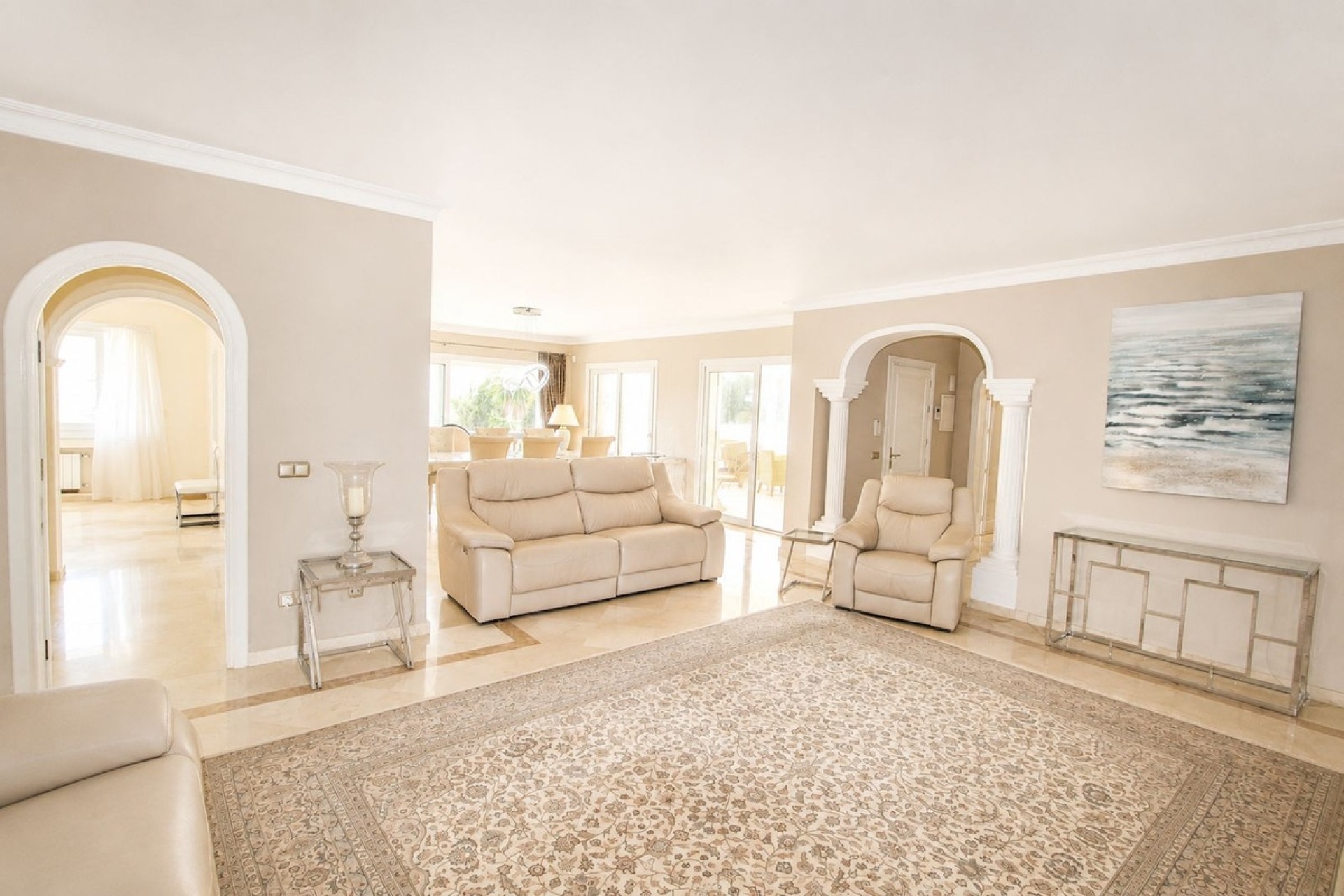 Resale - Villa - Marbella - Elviria