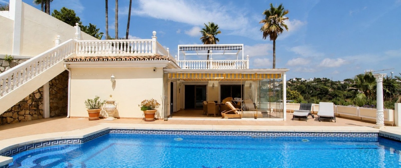 Resale - Villa - Marbella - Elviria