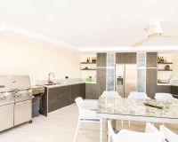 Resale - Villa - Marbella - Elviria