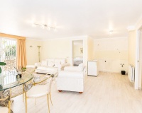 Resale - Villa - Marbella - Elviria