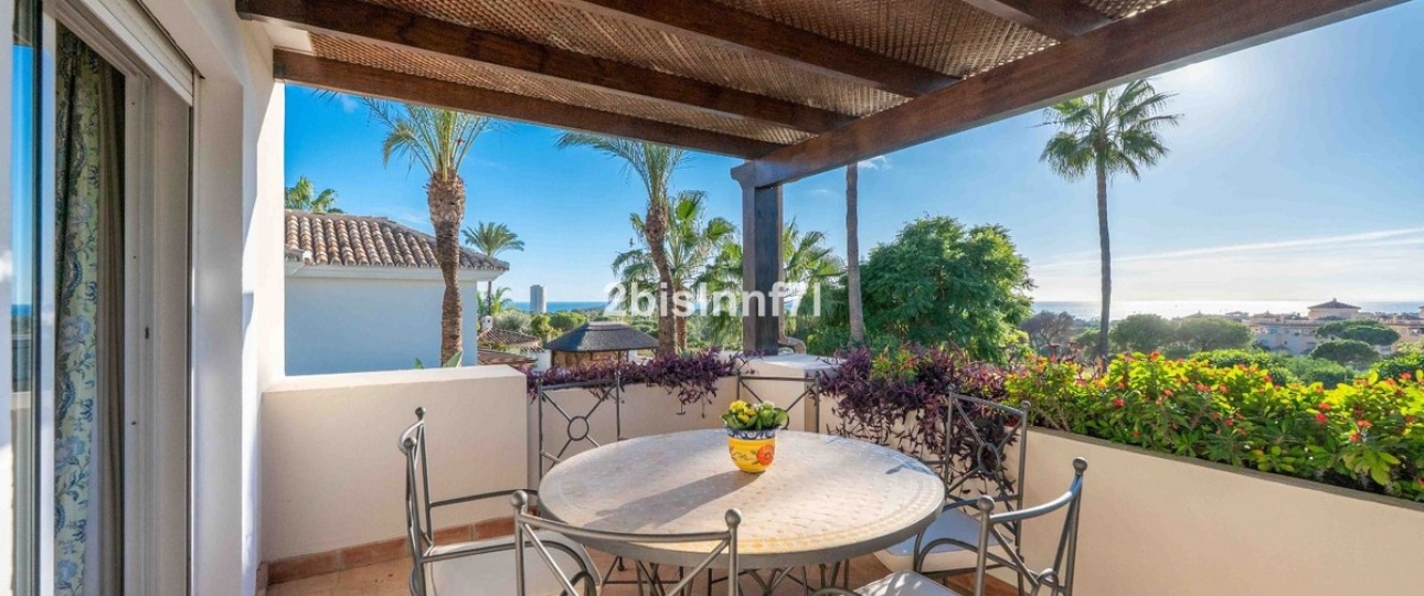 Resale - Villa - Marbella - Elviria