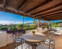 Resale - Villa - Marbella - Elviria