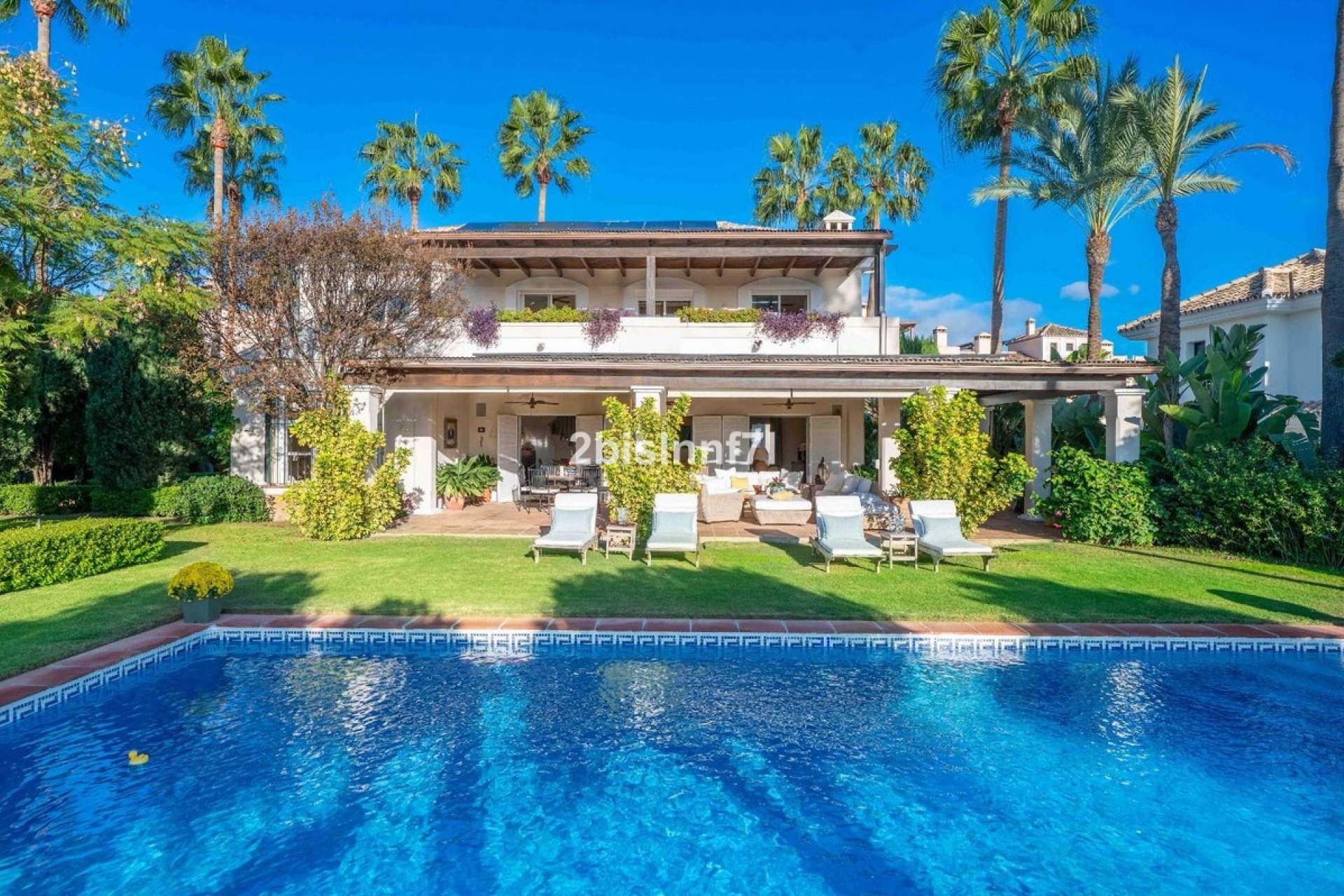 Resale - Villa - Marbella - Elviria