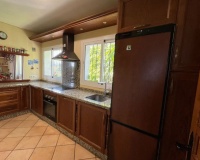 Resale - Villa - Marbella - Elviria