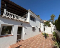 Resale - Villa - Marbella - Elviria