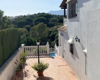 Resale - Villa - Marbella - Elviria
