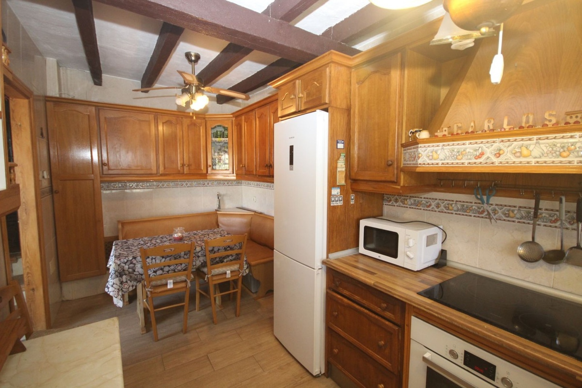 Resale - Villa - Marbella - Elviria