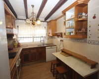 Resale - Villa - Marbella - Elviria