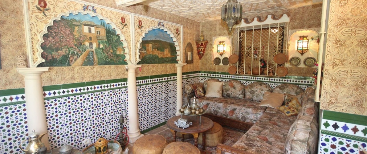 Resale - Villa - Marbella - Elviria