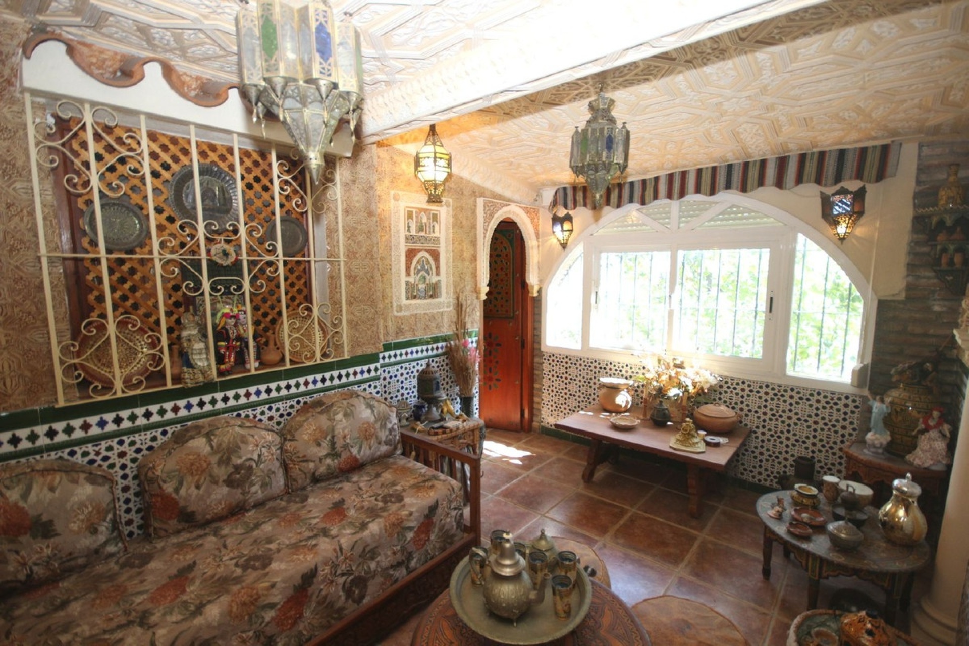 Resale - Villa - Marbella - Elviria