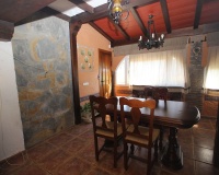 Resale - Villa - Marbella - Elviria