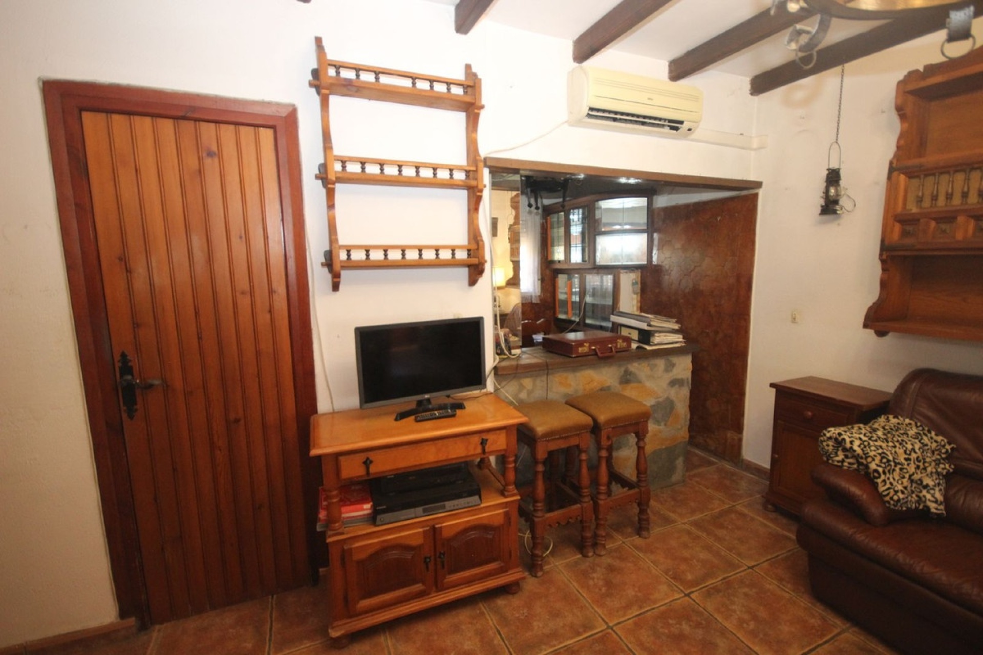 Resale - Villa - Marbella - Elviria