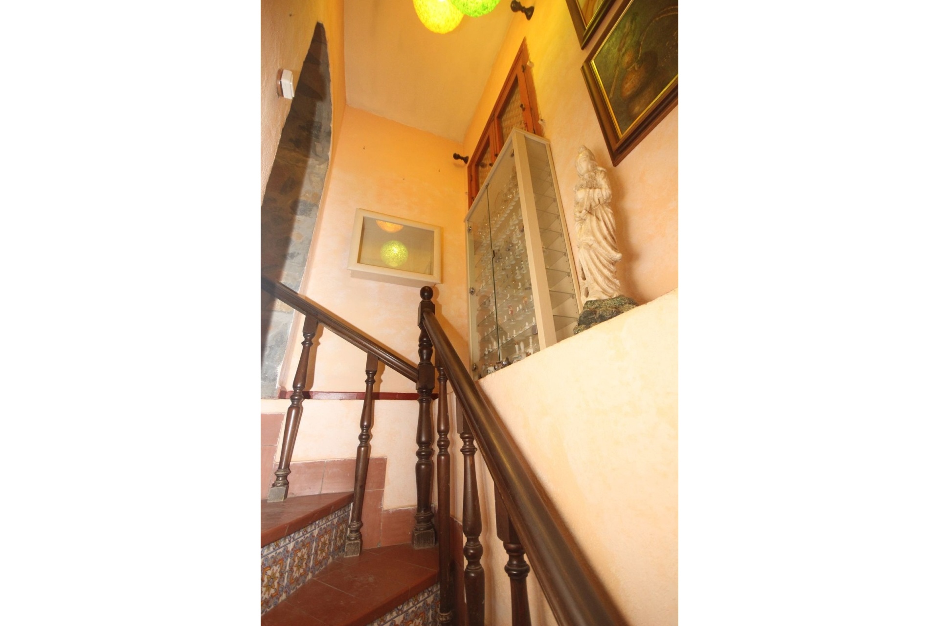 Resale - Villa - Marbella - Elviria