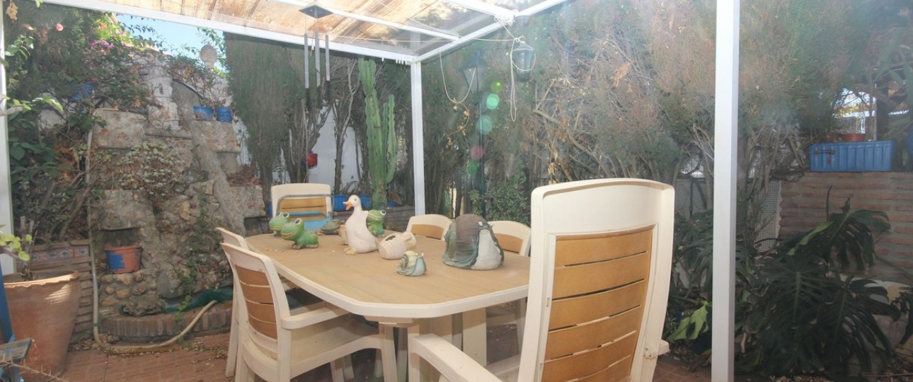 Resale - Villa - Marbella - Elviria