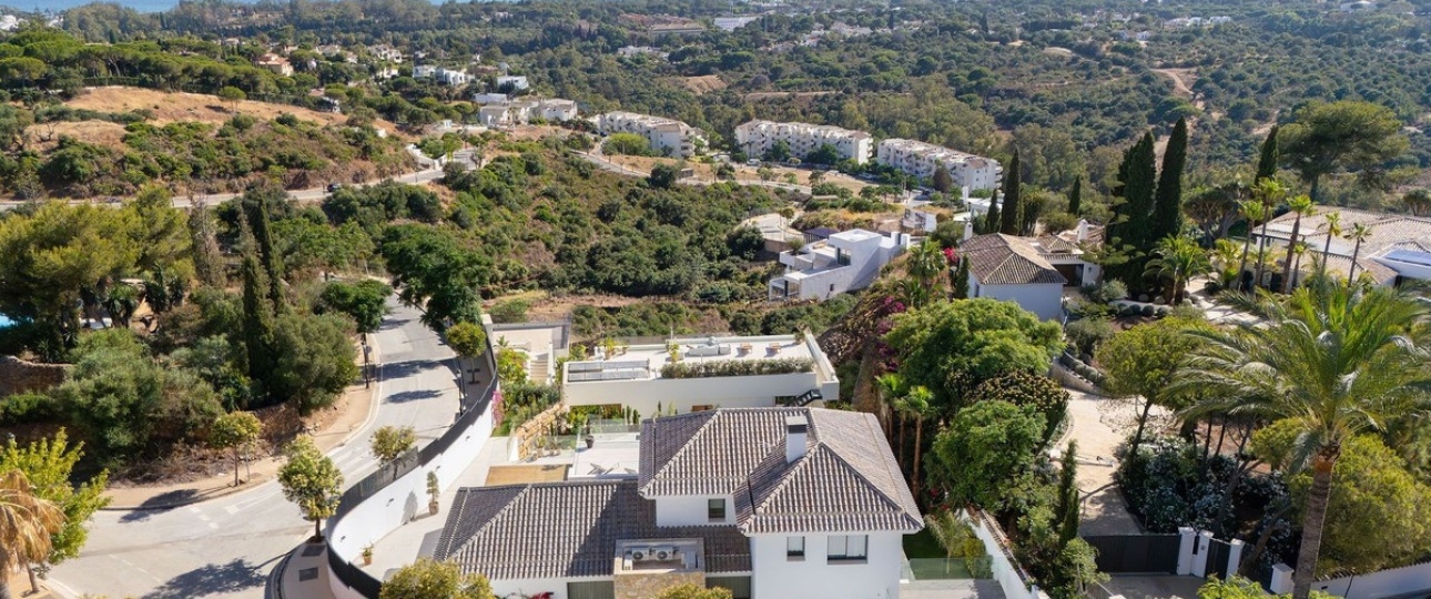 Resale - Villa - Marbella - Elviria