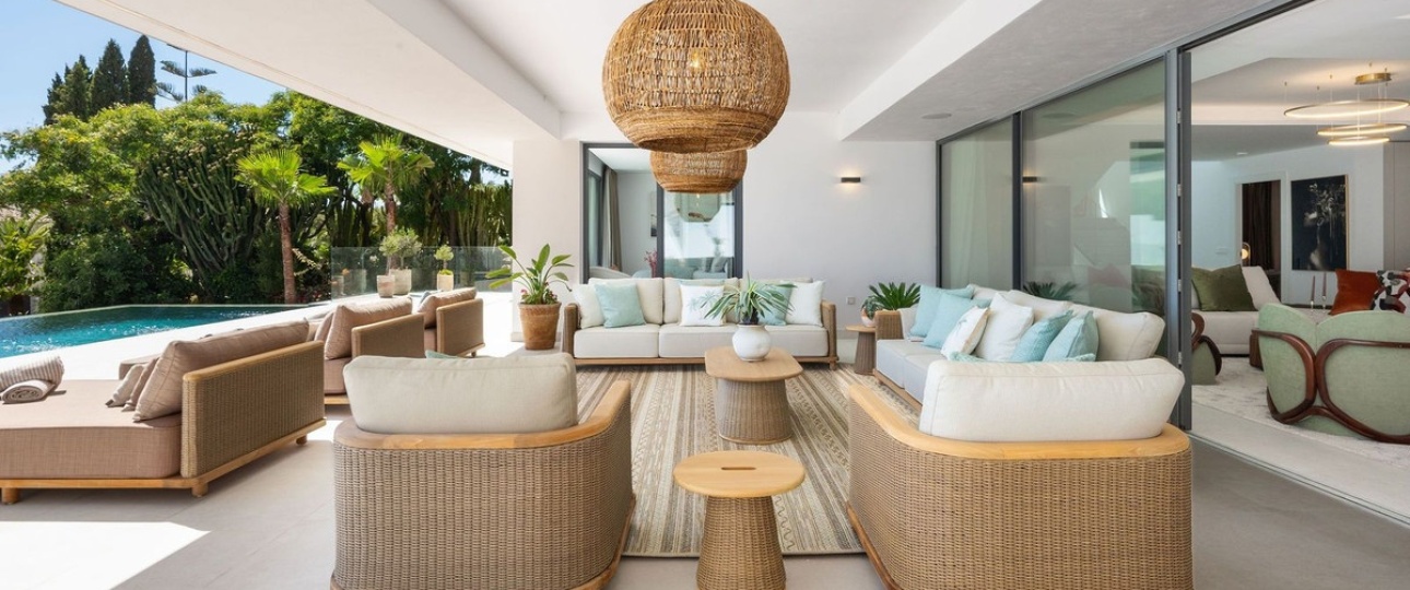 Resale - Villa - Marbella - Elviria
