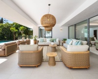 Resale - Villa - Marbella - Elviria