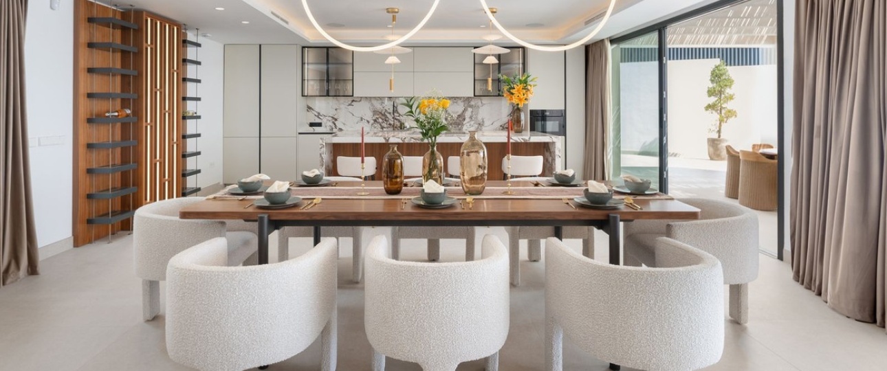 Resale - Villa - Marbella - Elviria
