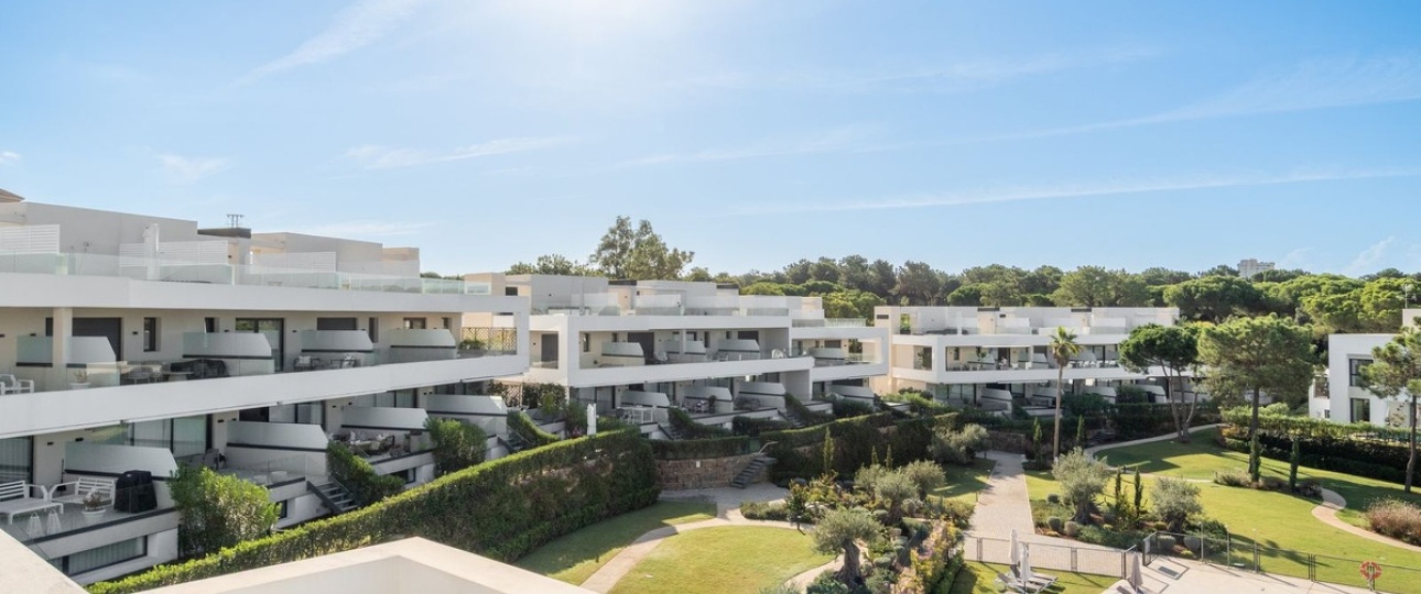 Resale - Villa - Marbella - Elviria