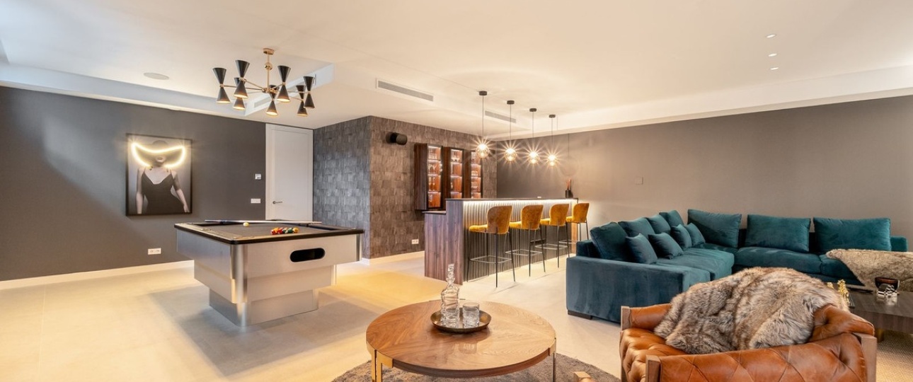 Resale - Villa - Marbella - Elviria