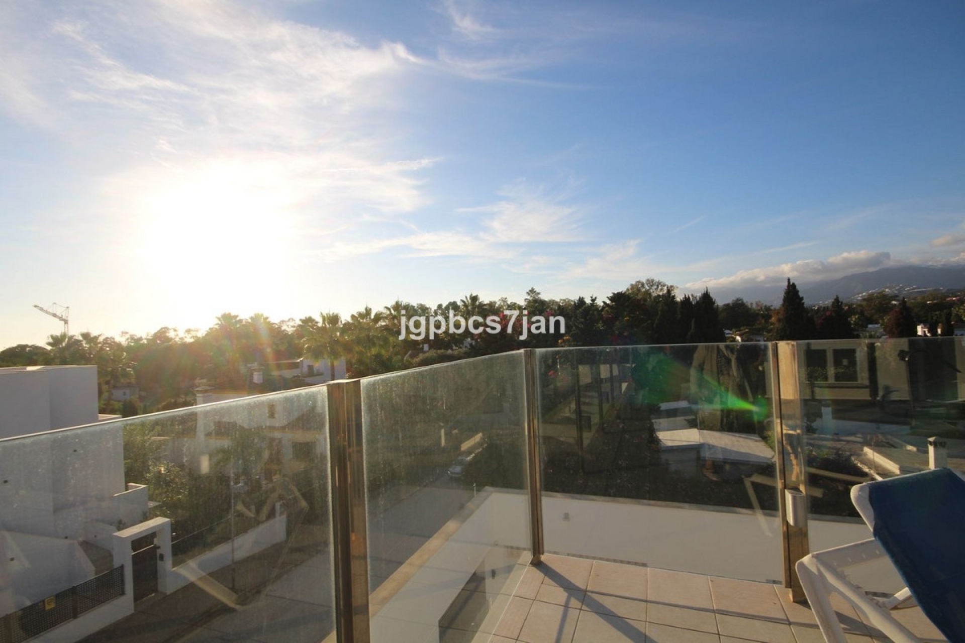 Resale - Villa - Marbella - Elviria