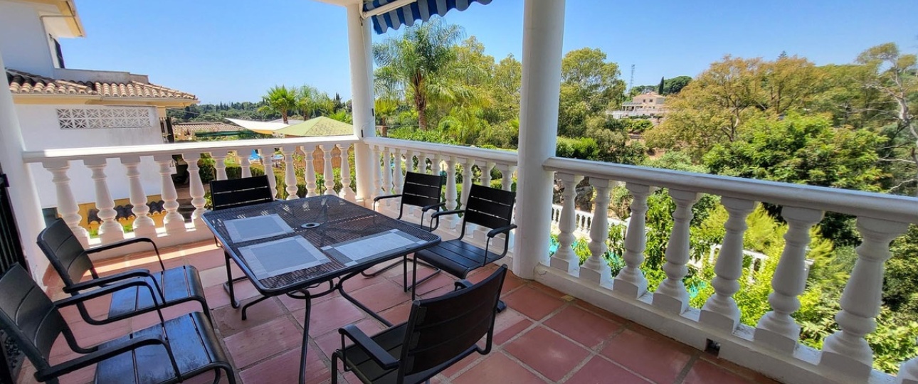 Resale - Villa - Marbella - Elviria