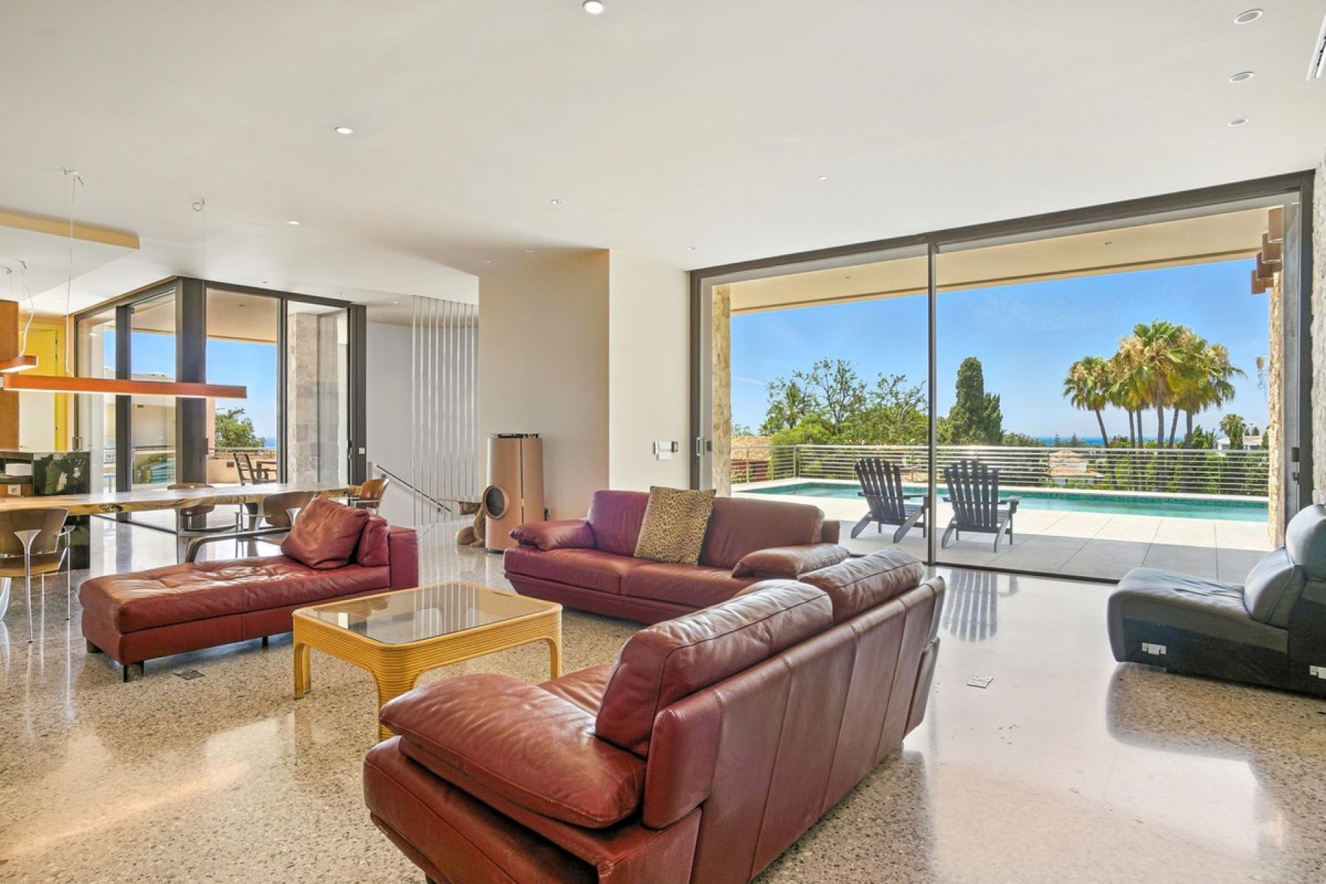 Resale - Villa - Marbella - Elviria