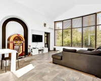Resale - Villa - Marbella - Elviria