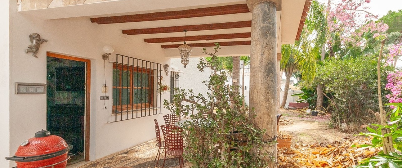 Resale - Villa - Marbella - Elviria