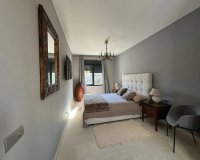Resale - Villa - Marbella - Elviria