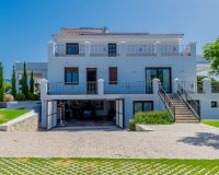 Resale - Villa - Marbella - Guadalmina Alta