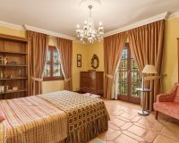 Resale - Villa - Marbella - Guadalmina Alta