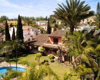 Resale - Villa - Marbella - Guadalmina Alta