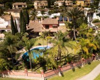 Resale - Villa - Marbella - Guadalmina Alta