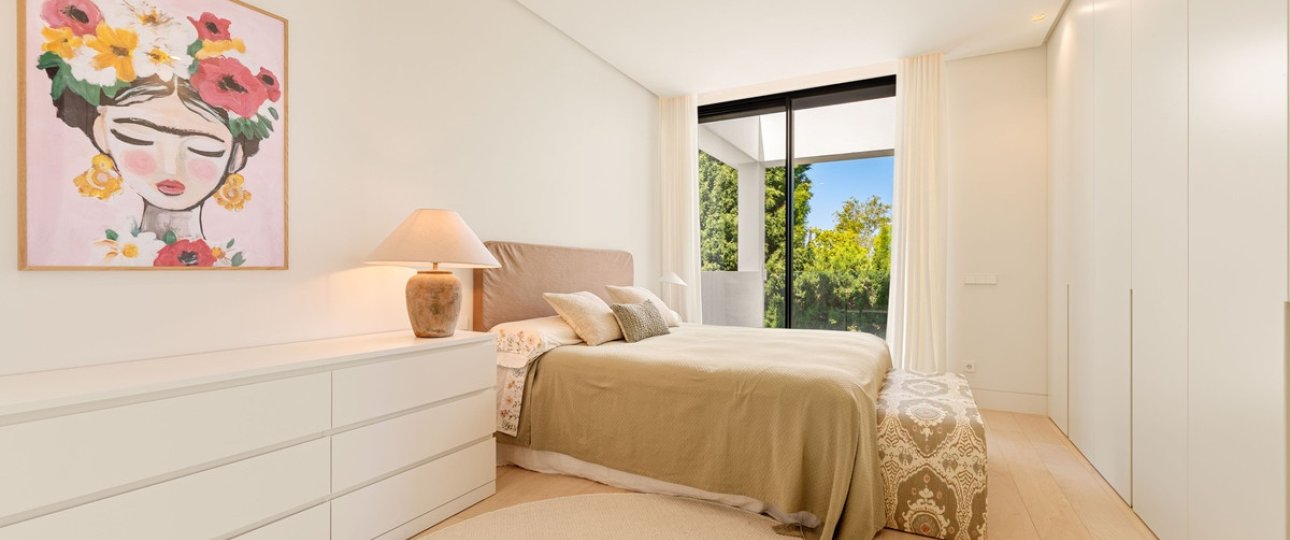 Resale - Villa - Marbella - Guadalmina Alta