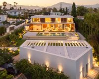 Resale - Villa - Marbella - Guadalmina Alta