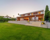 Resale - Villa - Marbella - Guadalmina Alta