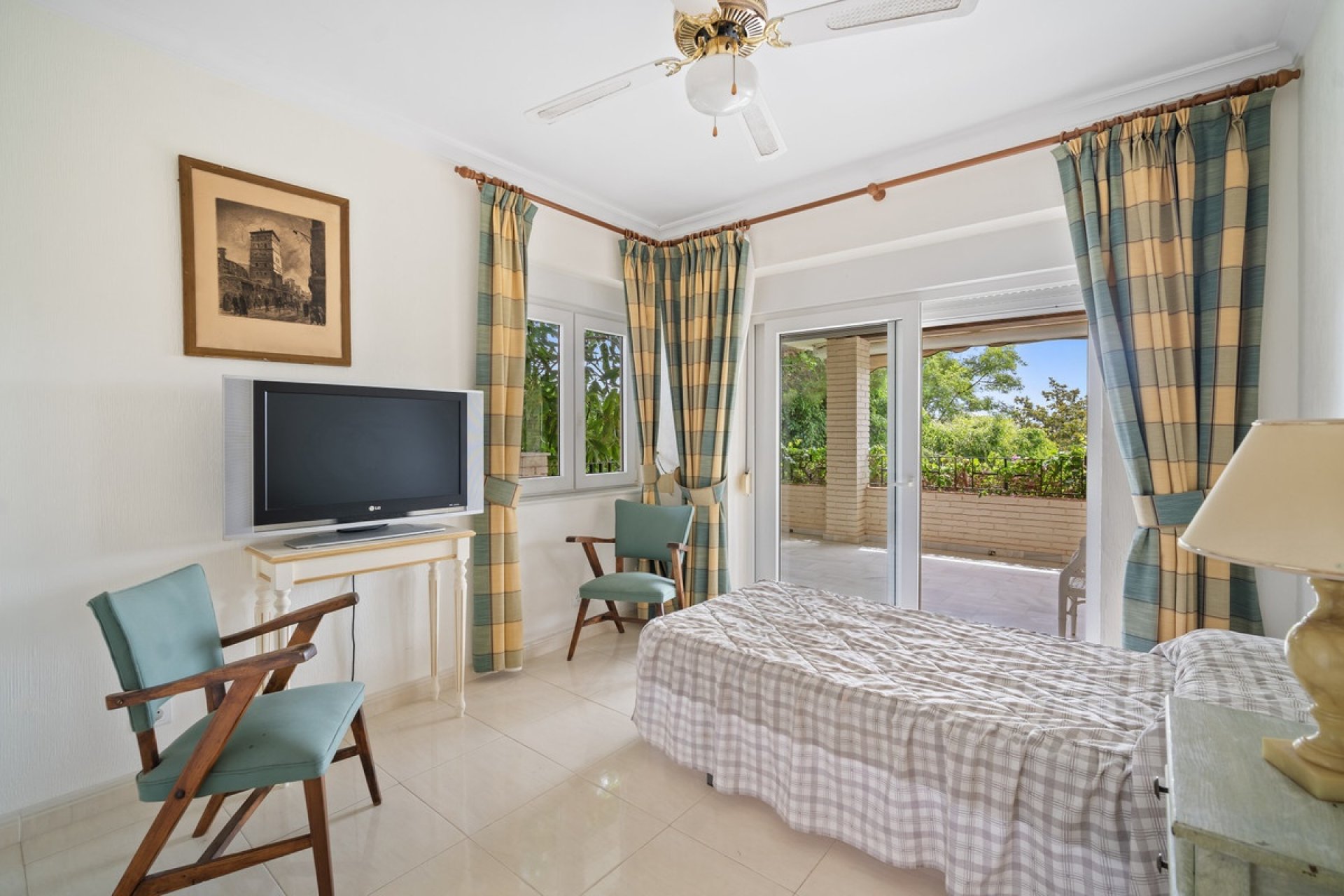 Resale - Villa - Marbella - Guadalmina Alta
