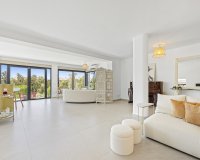 Resale - Villa - Marbella - Guadalmina Alta